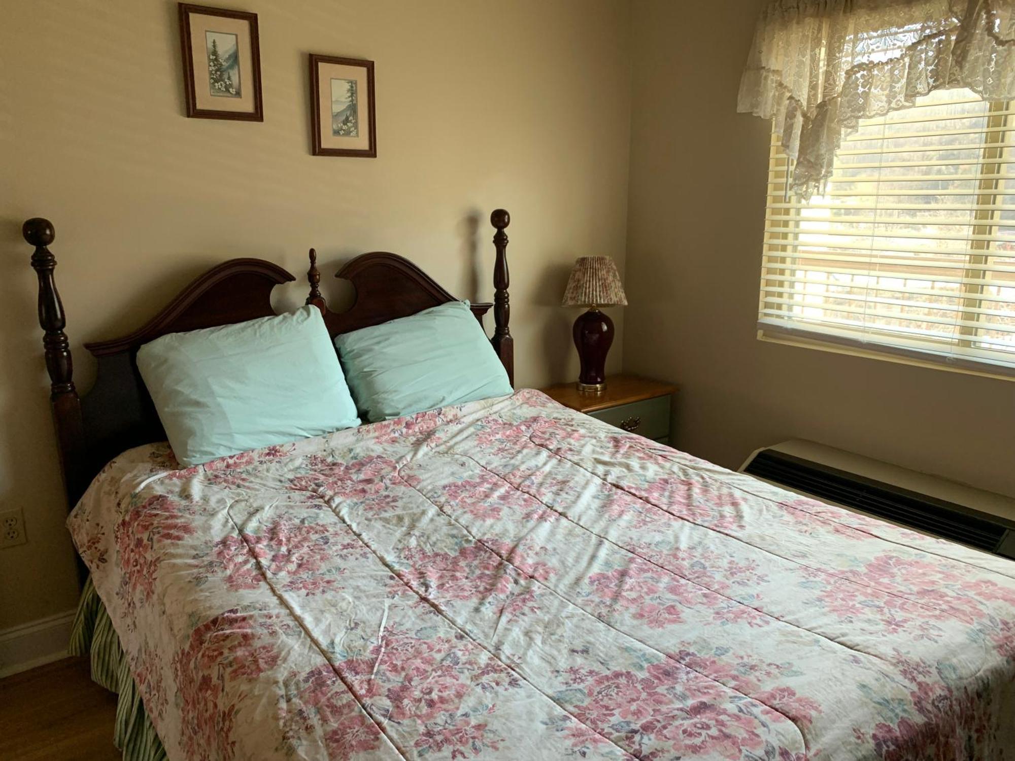 Gatlinburg Chateau Rentals Room photo