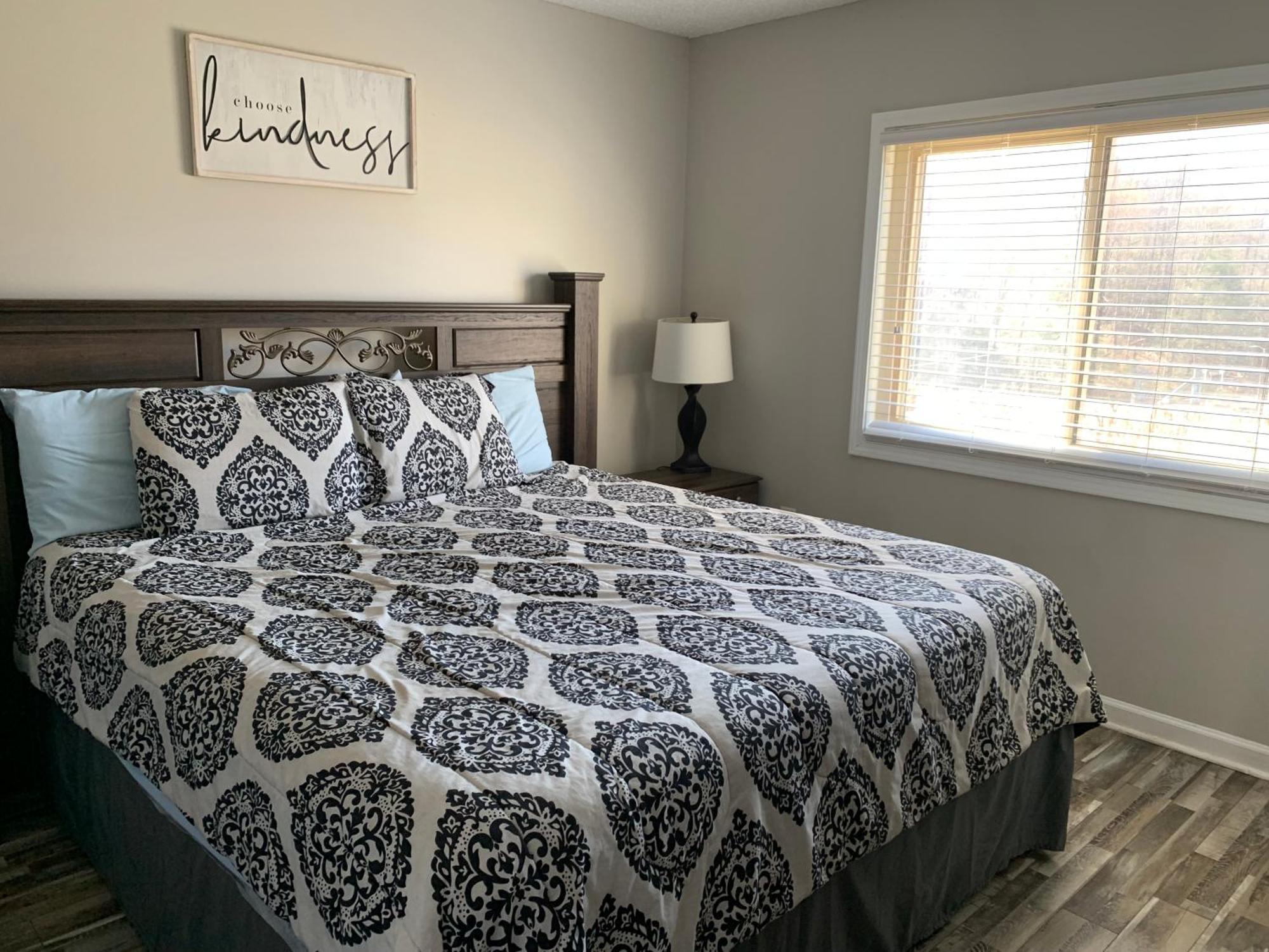 Gatlinburg Chateau Rentals Room photo